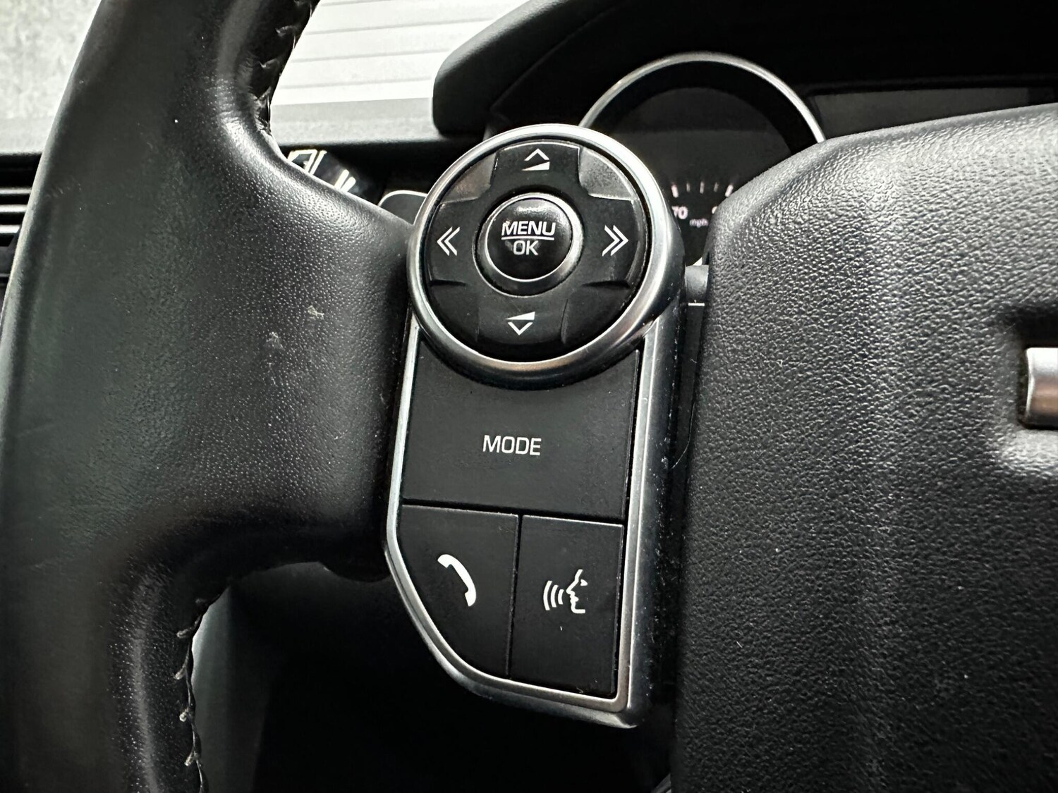 Used Land Rover Discovery 2017 for sale - 78058846: Photo 17