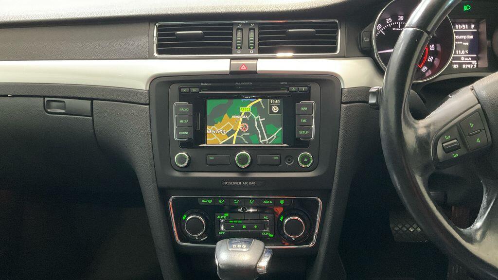 Used Skoda Superb 2011 for sale - 77396371: Photo 4