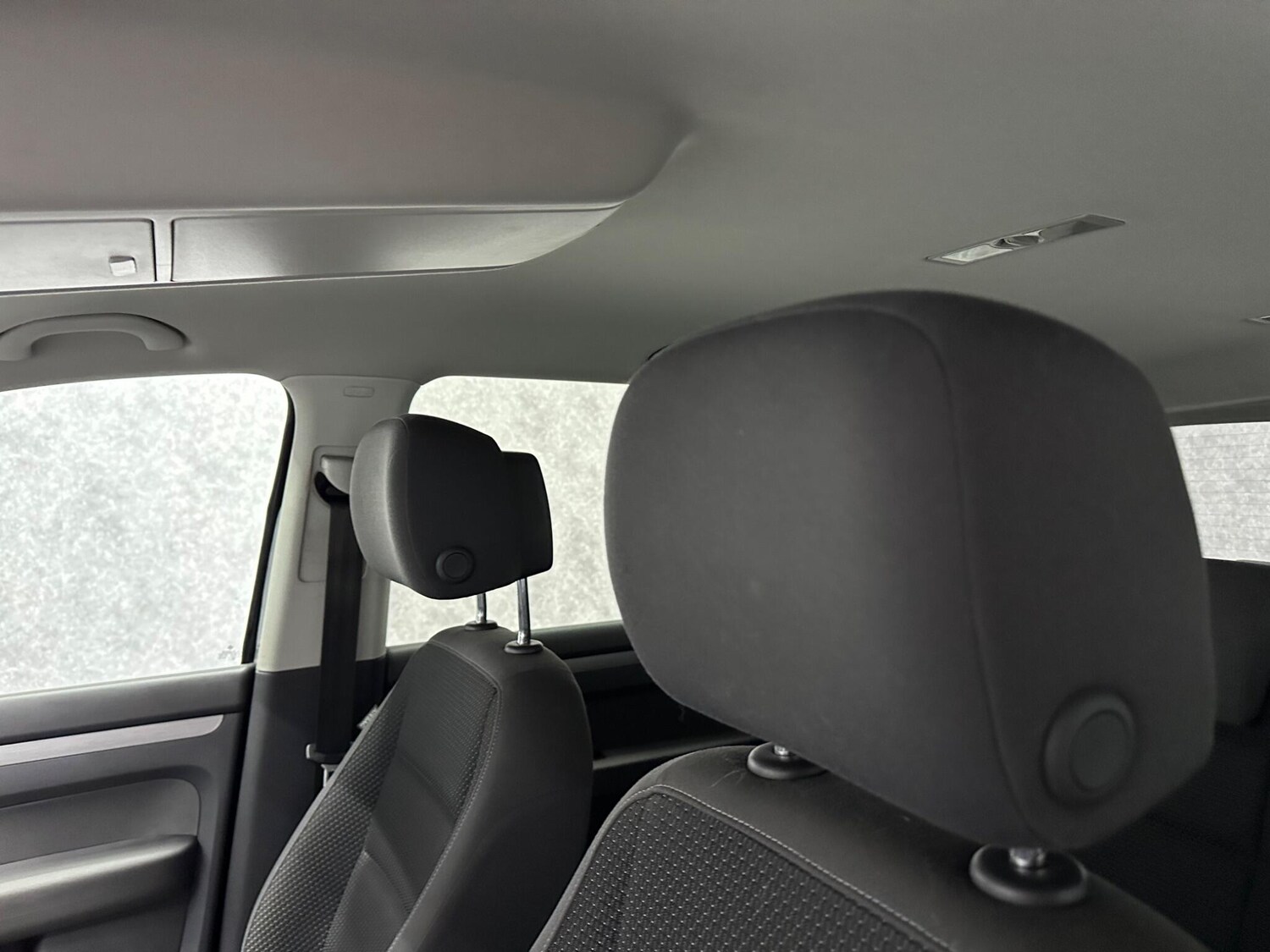 Used Volkswagen Touran for sale - 78057869: Photo 8