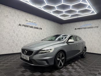 Used Volvo V40 2017 for sale - 79664352: Photo