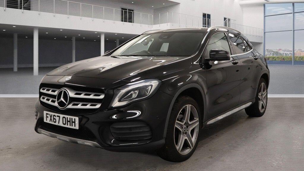 Used Mercedes-Benz GLA 2017 for sale - 76388528: Photo 1