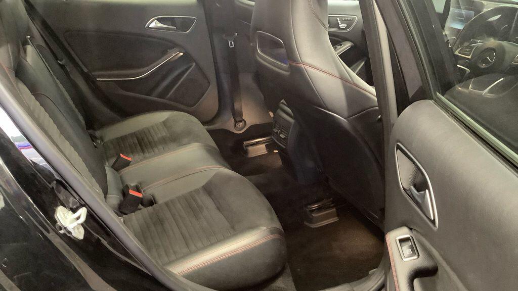 Used Mercedes-Benz GLA 2017 for sale - 76388528: Photo 3