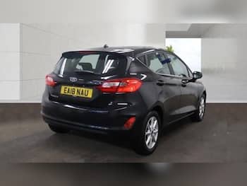 Used Ford Fiesta 2018 for sale - 79836342: Photo