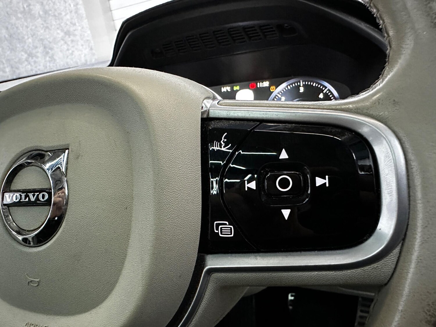 Used Volvo XC90 2018 for sale - 78058263: Photo 15