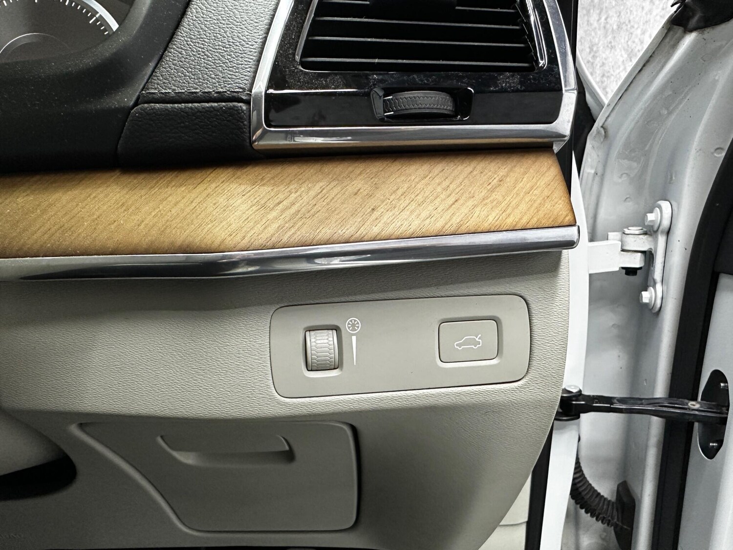 Used Volvo XC90 2018 for sale - 78058263: Photo 18