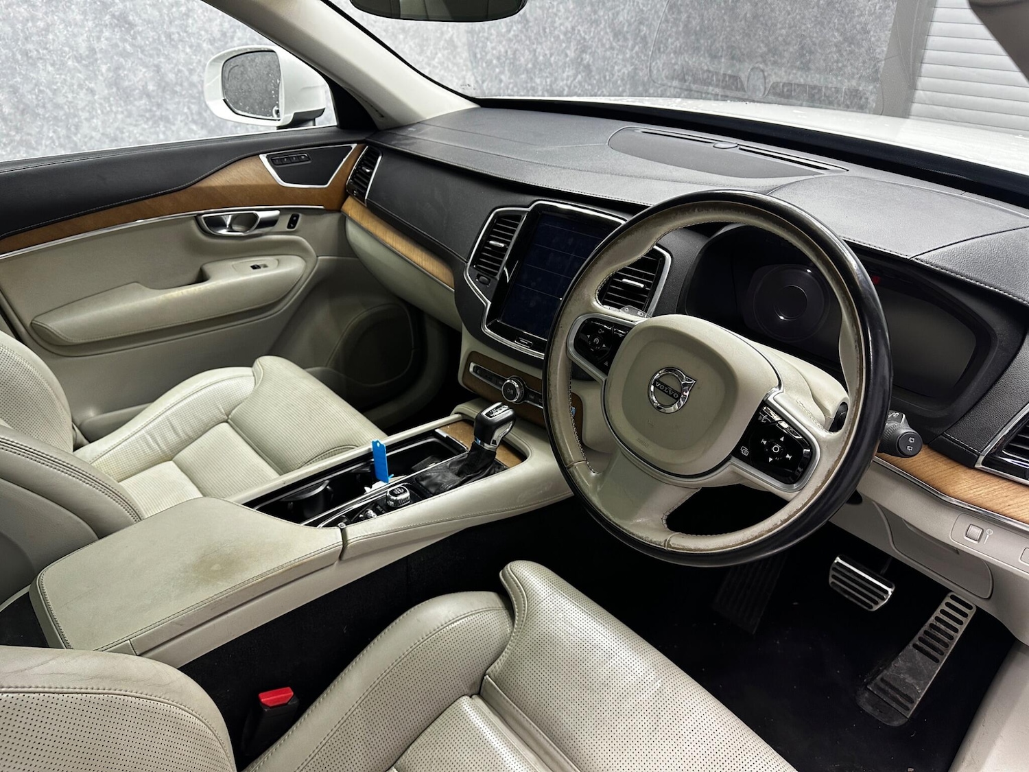 Used Volvo XC90 2018 for sale - 78058263: Photo 2