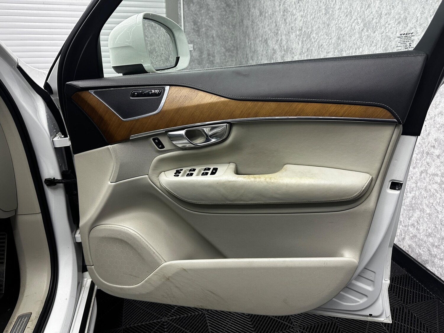 Used Volvo XC90 2018 for sale - 78058263: Photo 21