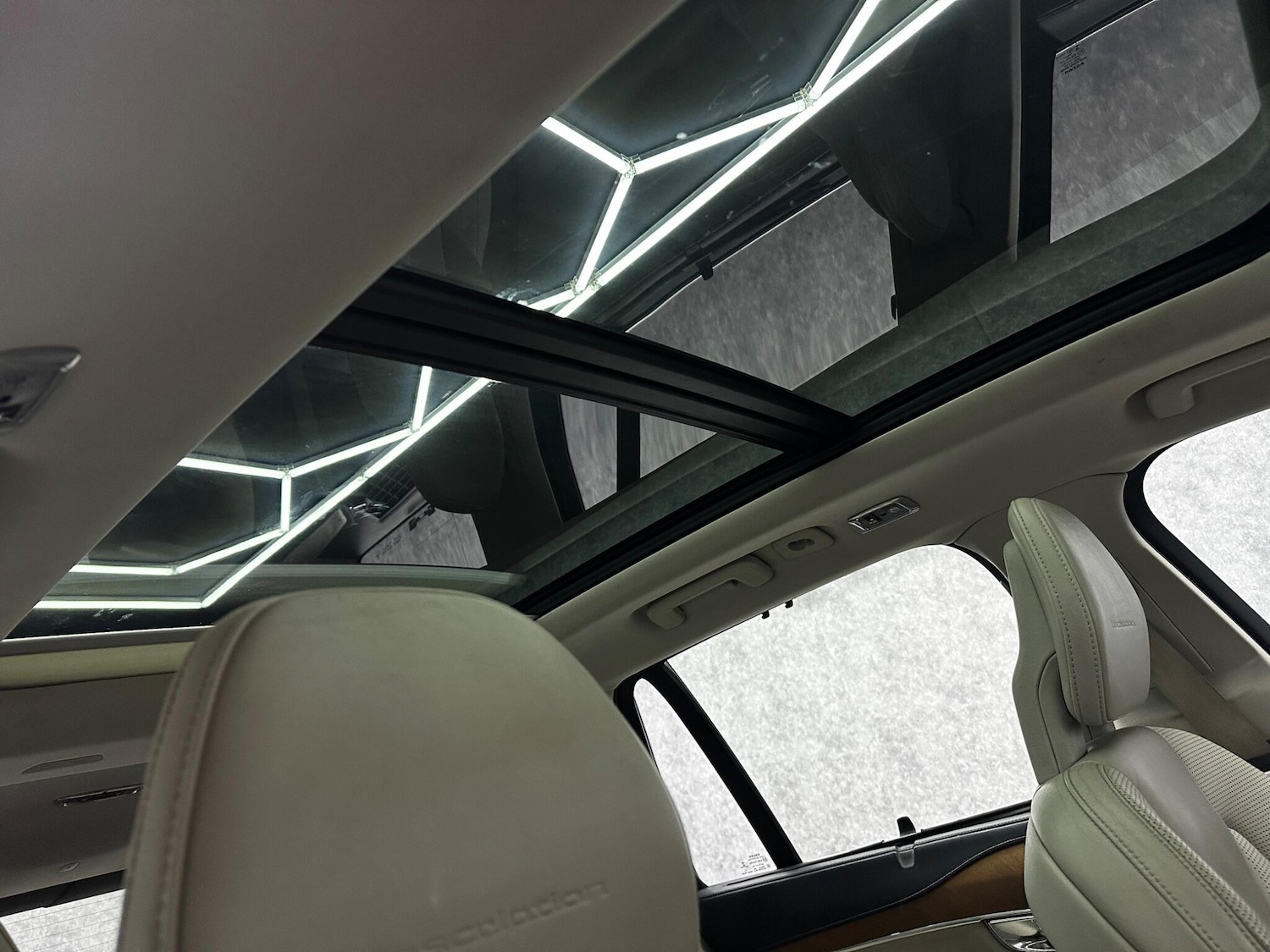 Used Volvo XC90 2018 for sale - 78058263: Photo 6