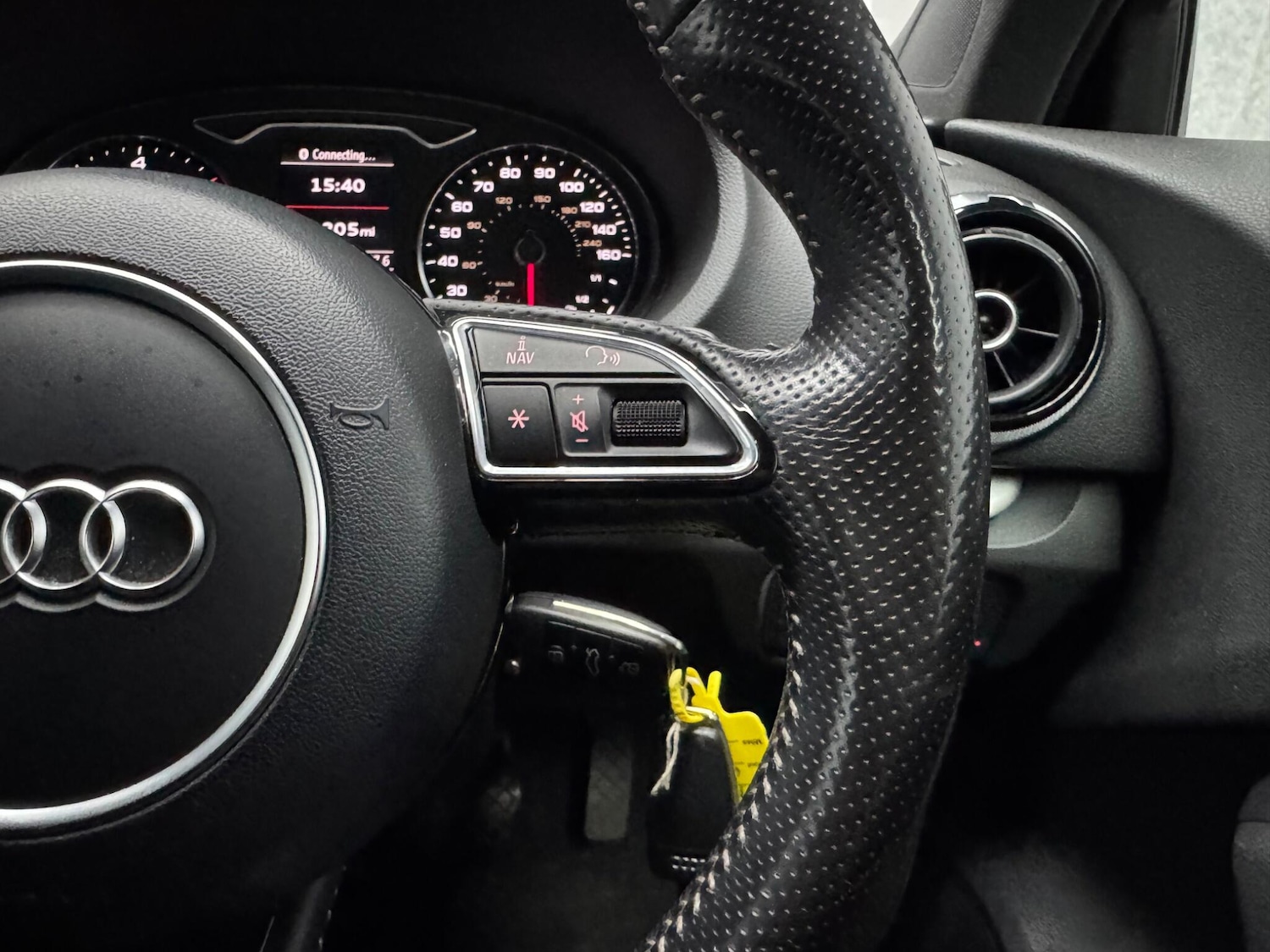 Used Audi A3 2014 for sale - 75670128: Photo 19