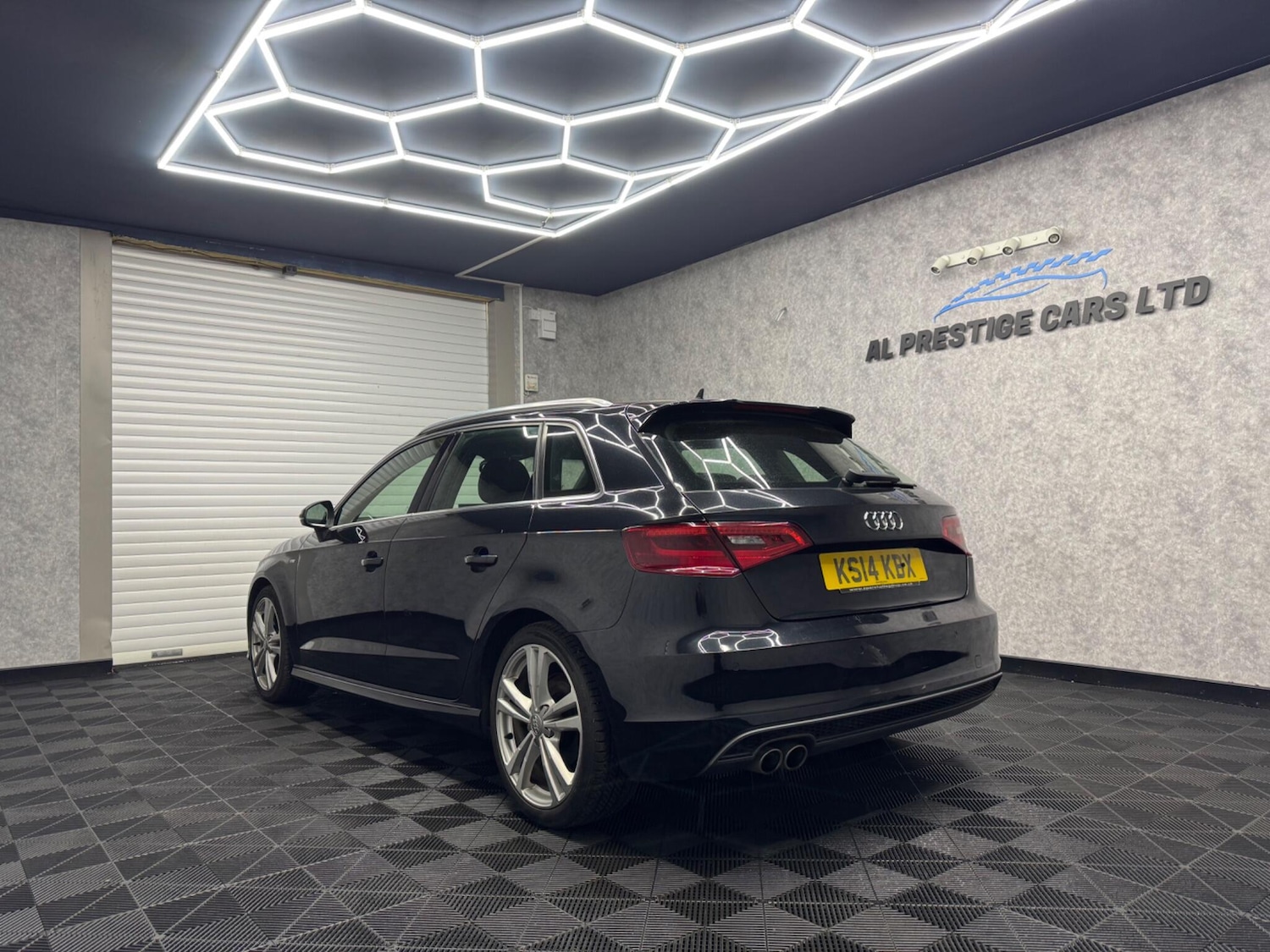 Used Audi A3 2014 for sale - 75670128: Photo 32