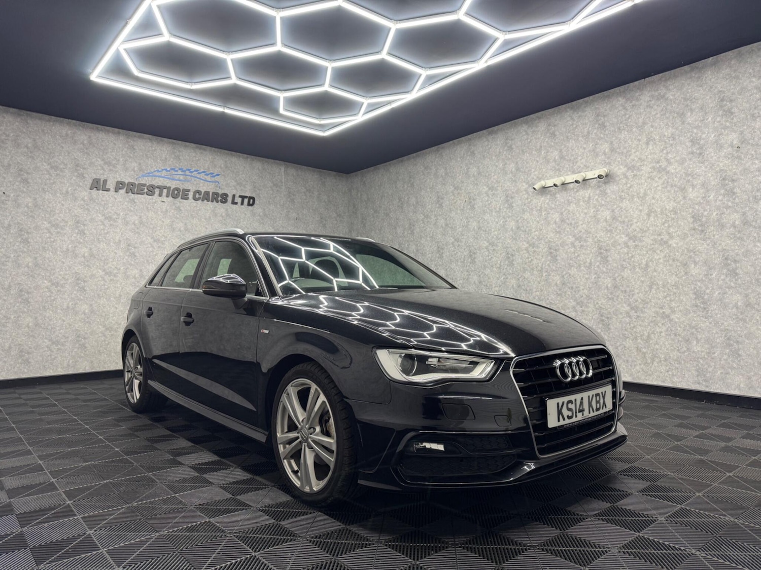 Used Audi A3 2014 for sale - 75670128: Photo 38