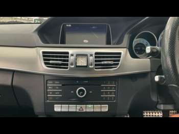 Used Mercedes-Benz E-Class 2015 for sale - 75060301: Photo