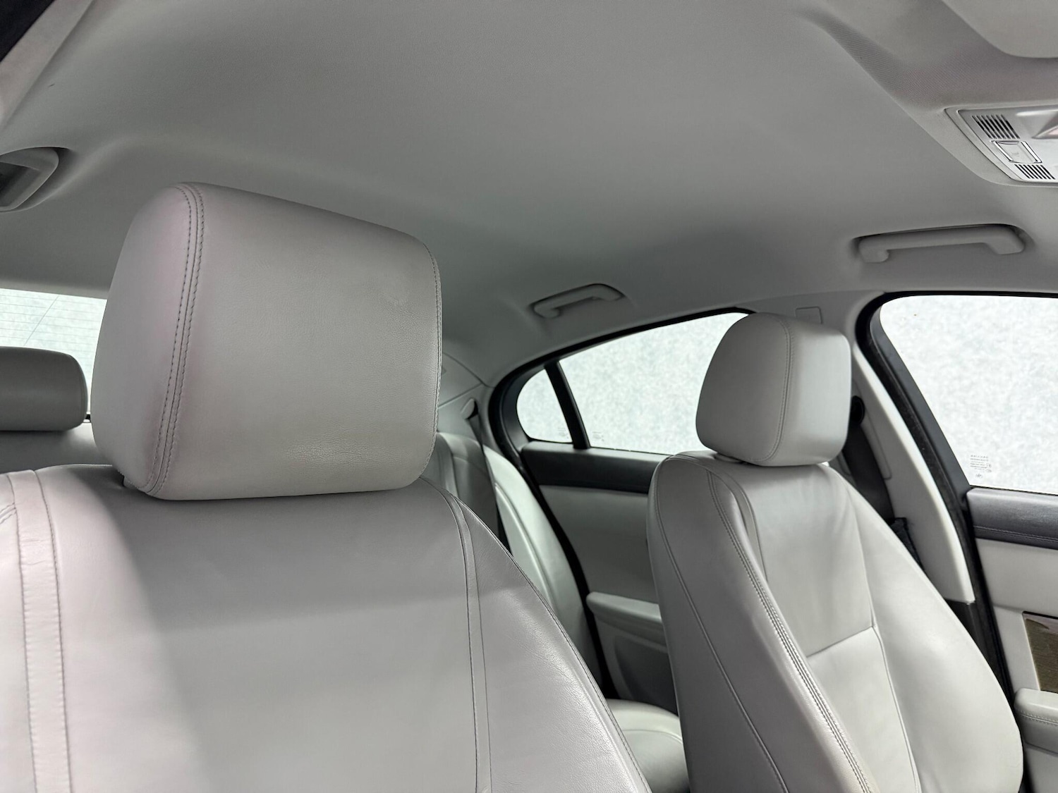 Used Jaguar XF 2012 for sale - 77162730: Photo 6