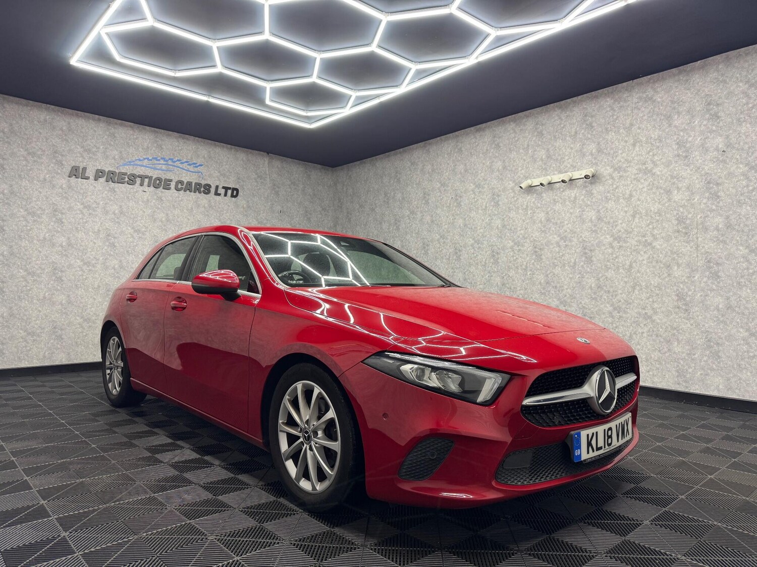 Used Mercedes-Benz A-Class 2018 for sale - 76549878: Photo 25