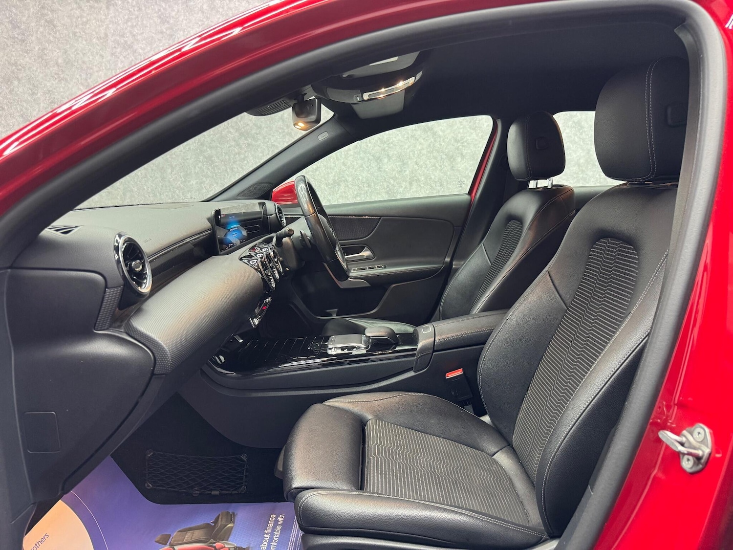 Used Mercedes-Benz A-Class 2018 for sale - 76549878: Photo 3