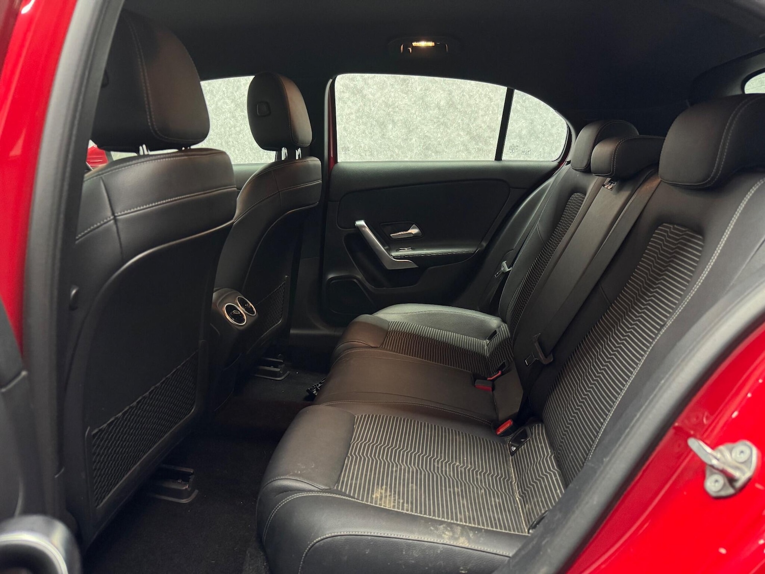 Used Mercedes-Benz A-Class 2018 for sale - 76549878: Photo 7