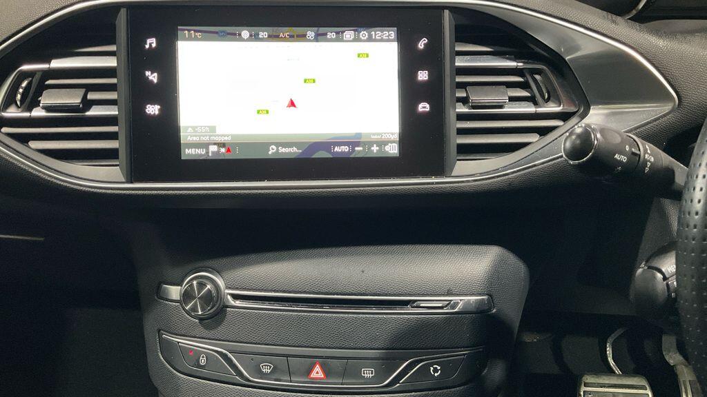 Used Peugeot 308 2017 for sale - 77484281: Photo 5