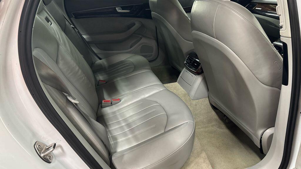 Used Audi A8 2013 for sale - 76658796: Photo 4