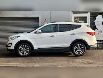 Used Hyundai Santa Fe 2015 for sale - 77784291: Photo