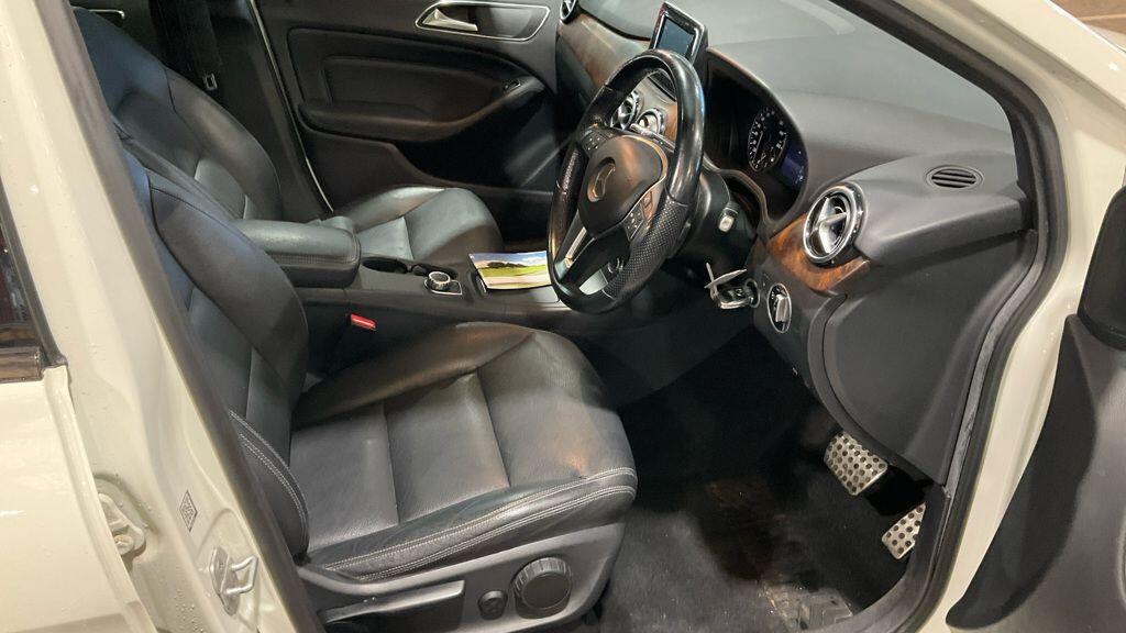 Used Mercedes-Benz B Class 2014 for sale - 77278647: Photo 2