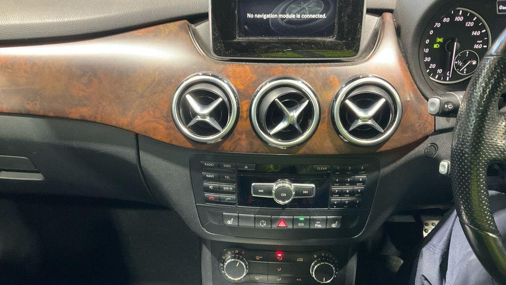 Used Mercedes-Benz B Class 2014 for sale - 77278647: Photo 4