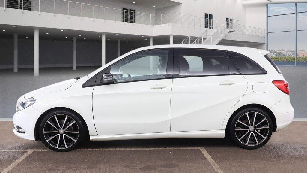 Used Mercedes-Benz B Class 2014 for sale - 77278647: Photo 8
