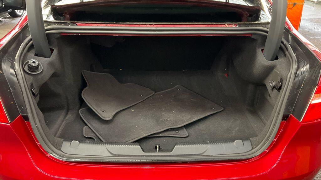 Used Jaguar XE for sale - 77683973: Photo 11