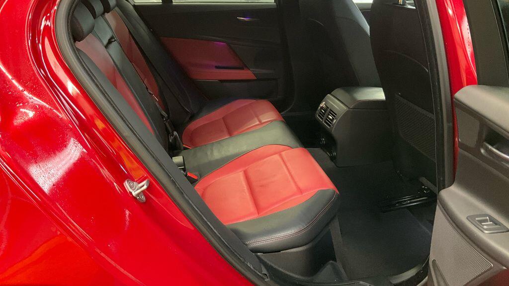 Used Jaguar XE for sale - 77683973: Photo 3