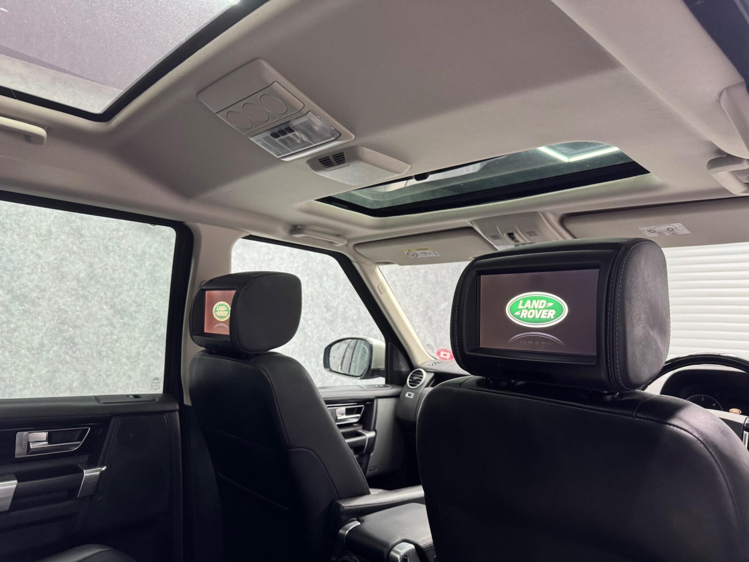 Vehicle 29