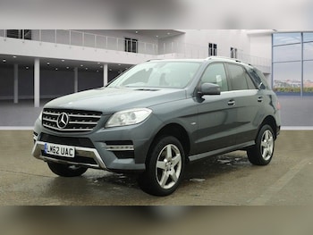 Used Mercedes-Benz M Class 2012 for sale - 77174544: Photo