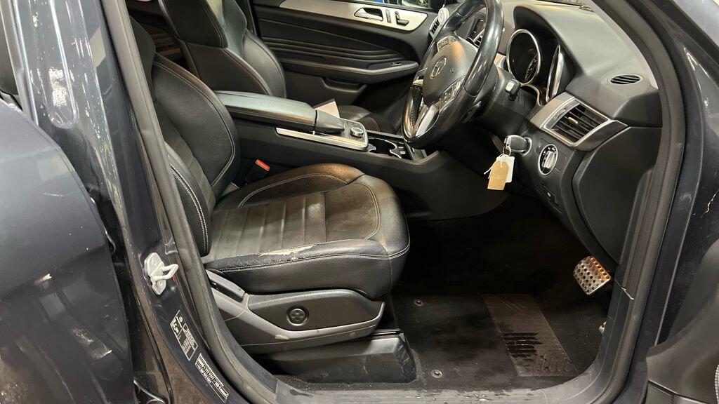 Used Mercedes-Benz M Class 2012 for sale - 77174544: Photo 4