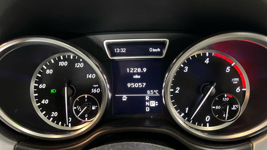 Used Mercedes-Benz M Class 2012 for sale - 77174544: Photo 5