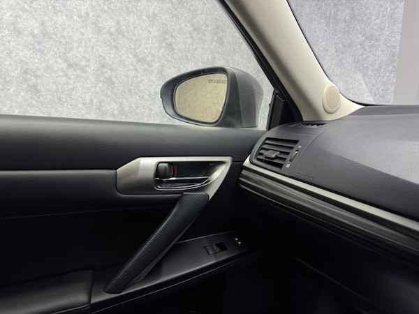 Used Lexus CT 2014 for sale - 75678237: Photo 8