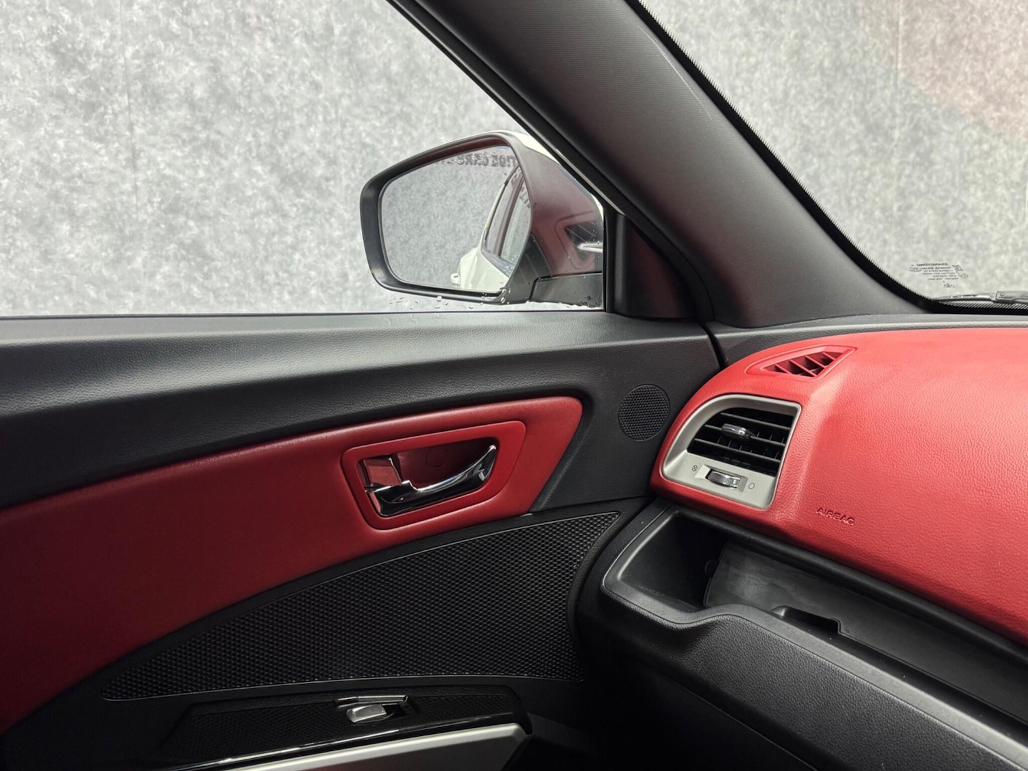 Used Ssangyong Tivoli 2017 for sale - 76440660: Photo 16