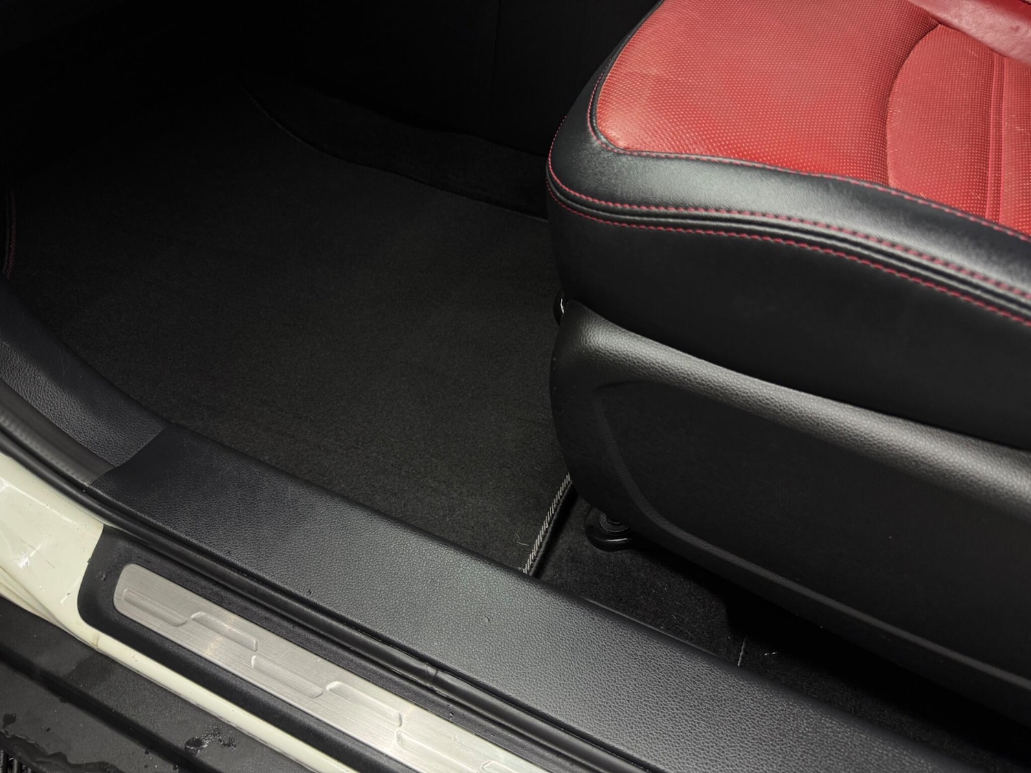 Used Ssangyong Tivoli 2017 for sale - 76440660: Photo 22