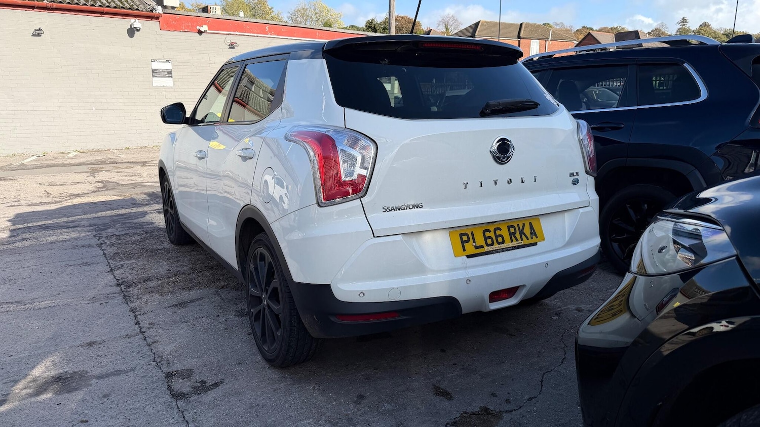 Used Ssangyong Tivoli 2017 for sale - 76440660: Photo 4