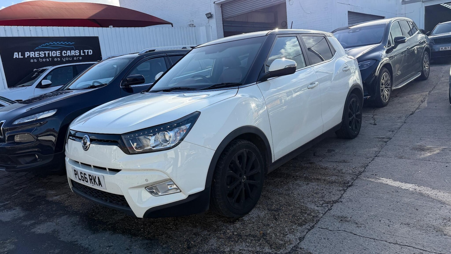 Used Ssangyong Tivoli 2017 for sale - 76440660: Photo 5