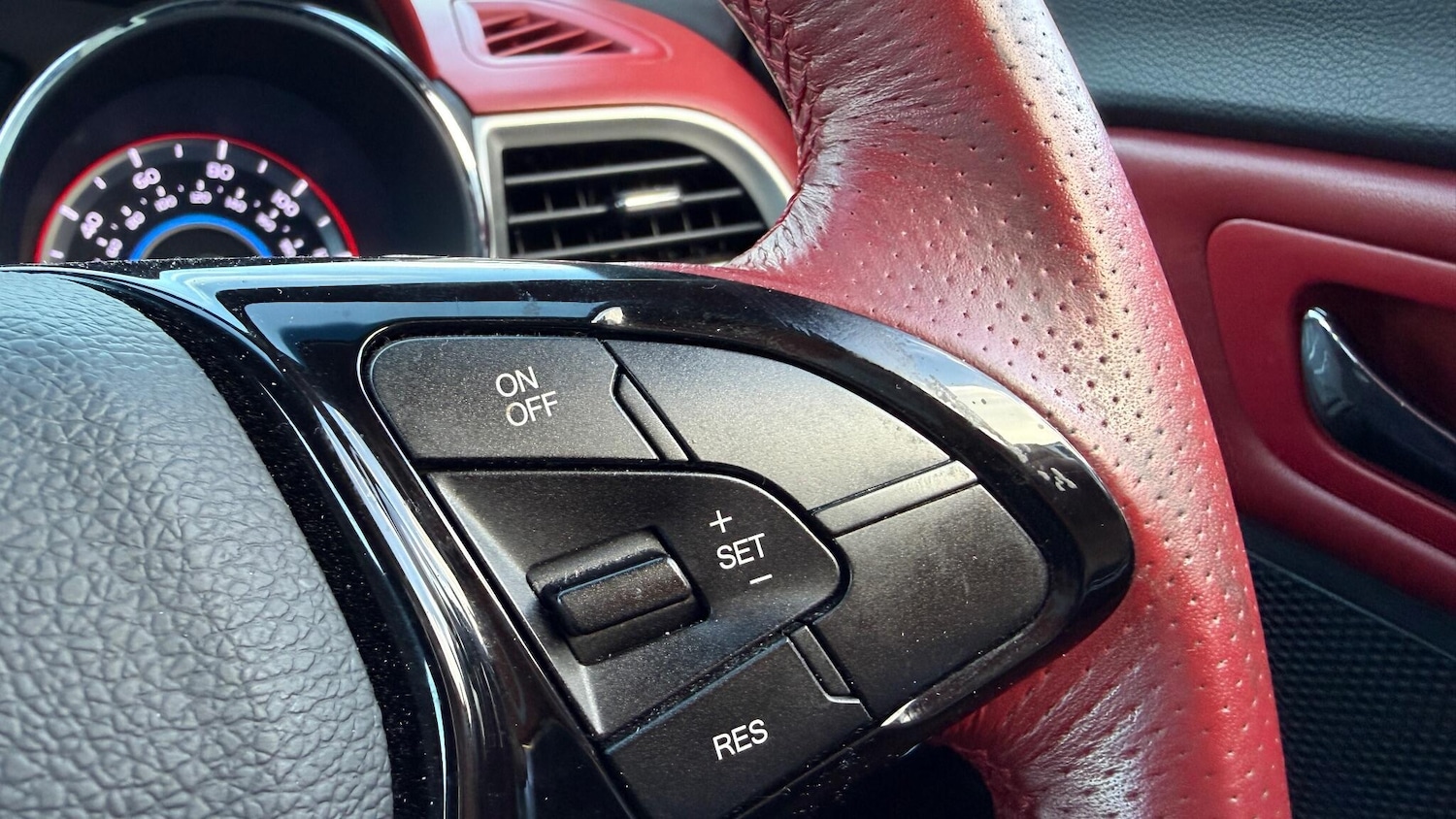 Used Ssangyong Tivoli 2017 for sale - 76440660: Photo 7