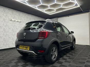 Used Dacia Sandero Stepway 2020 for sale - 79664599: Photo