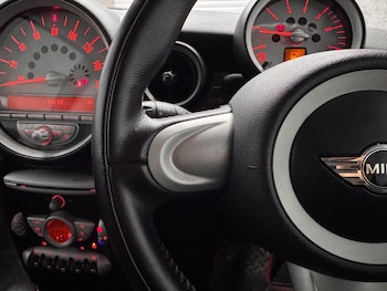 Used MINI Clubman 2009 for sale - 76597342: Photo