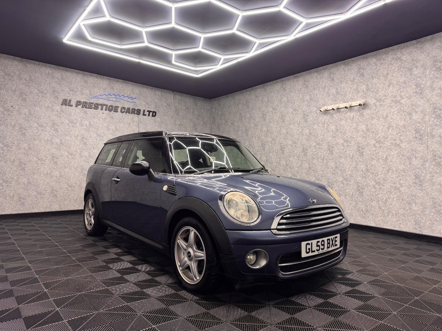 Used MINI Clubman 2009 for sale - 76597342: Photo 5