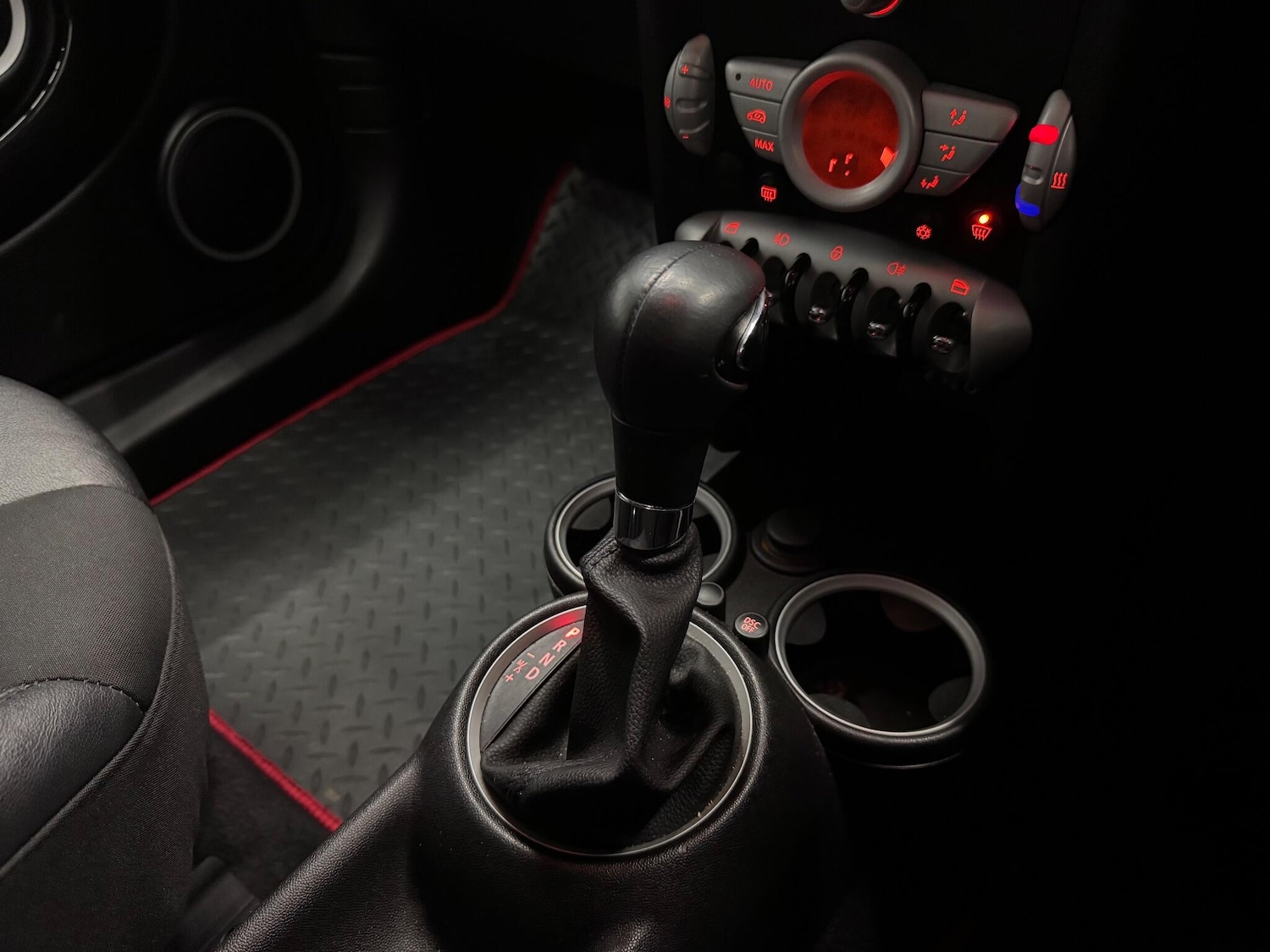 Used MINI Clubman 2009 for sale - 76597342: Photo 9