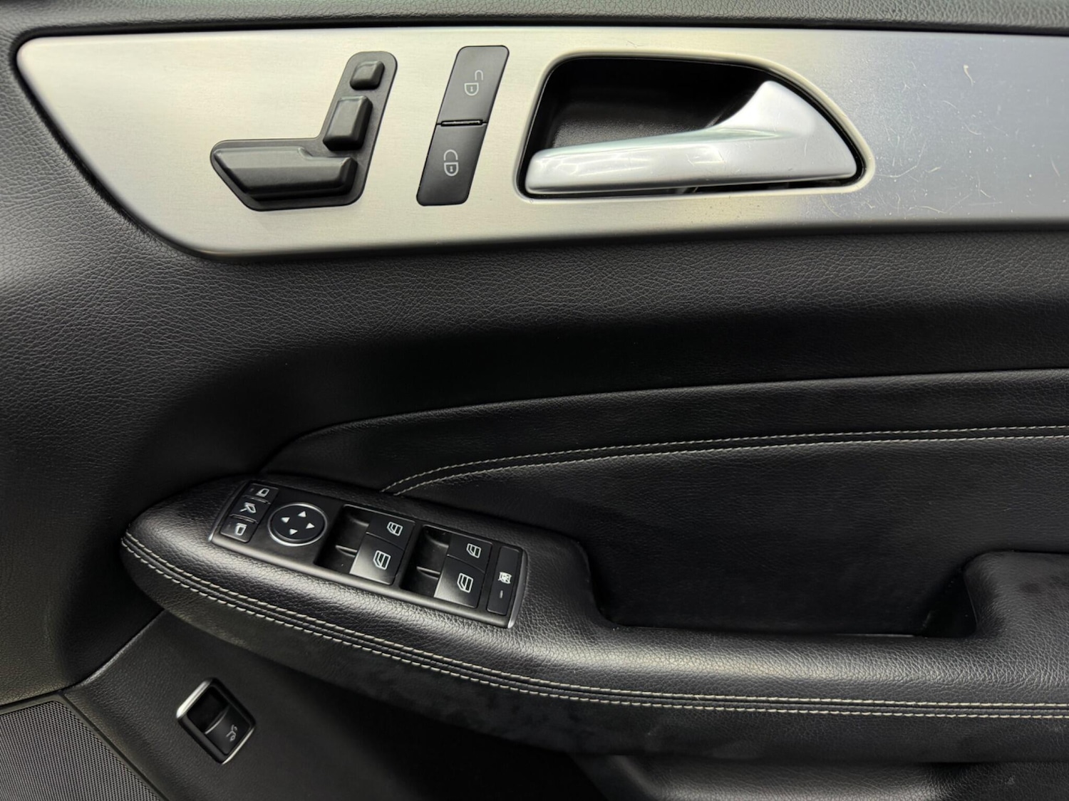 Used Mercedes-Benz M Class 2013 for sale - 77331466: Photo 14