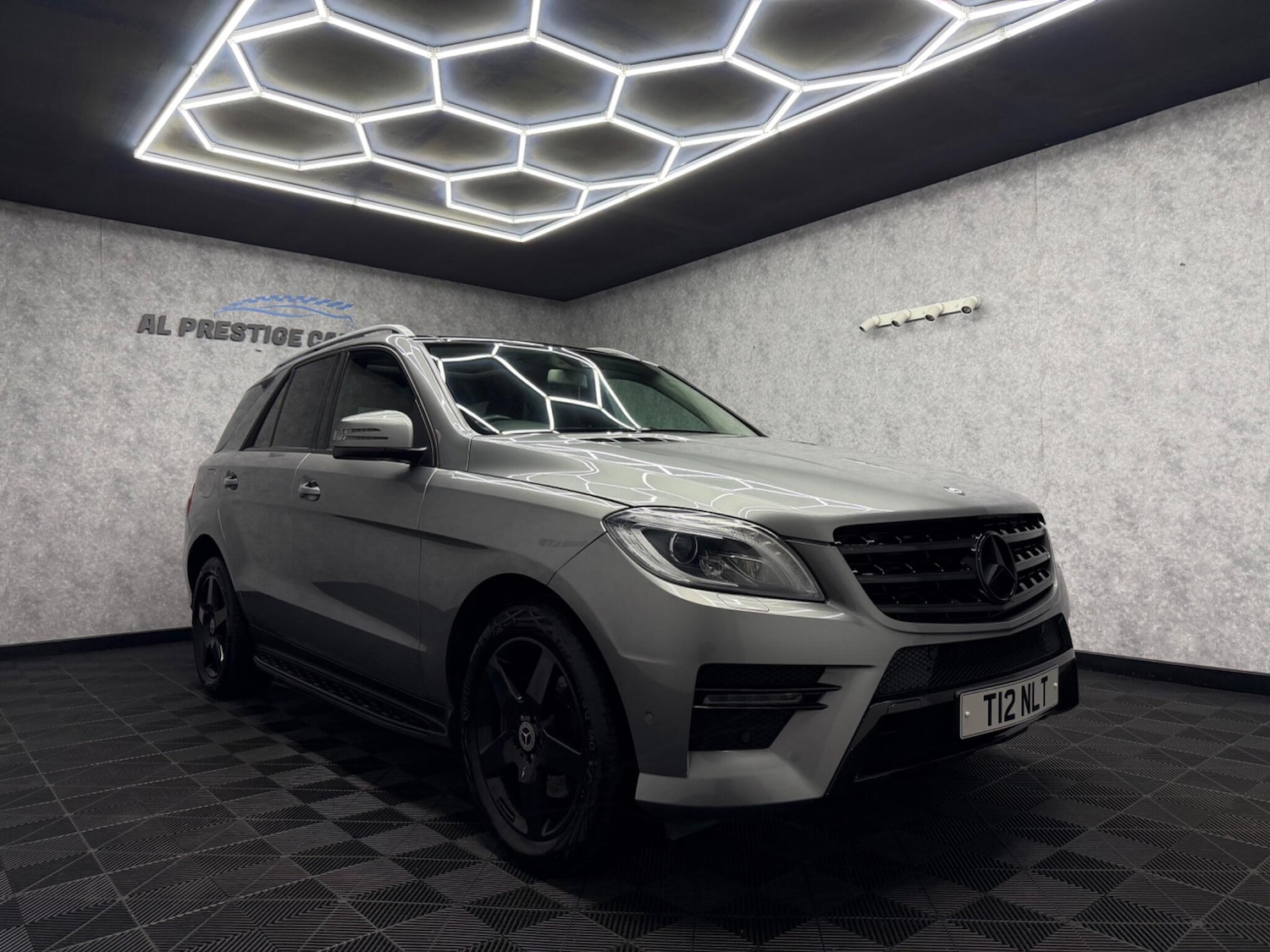 Used Mercedes-Benz M Class 2013 for sale - 77331466: Photo 3