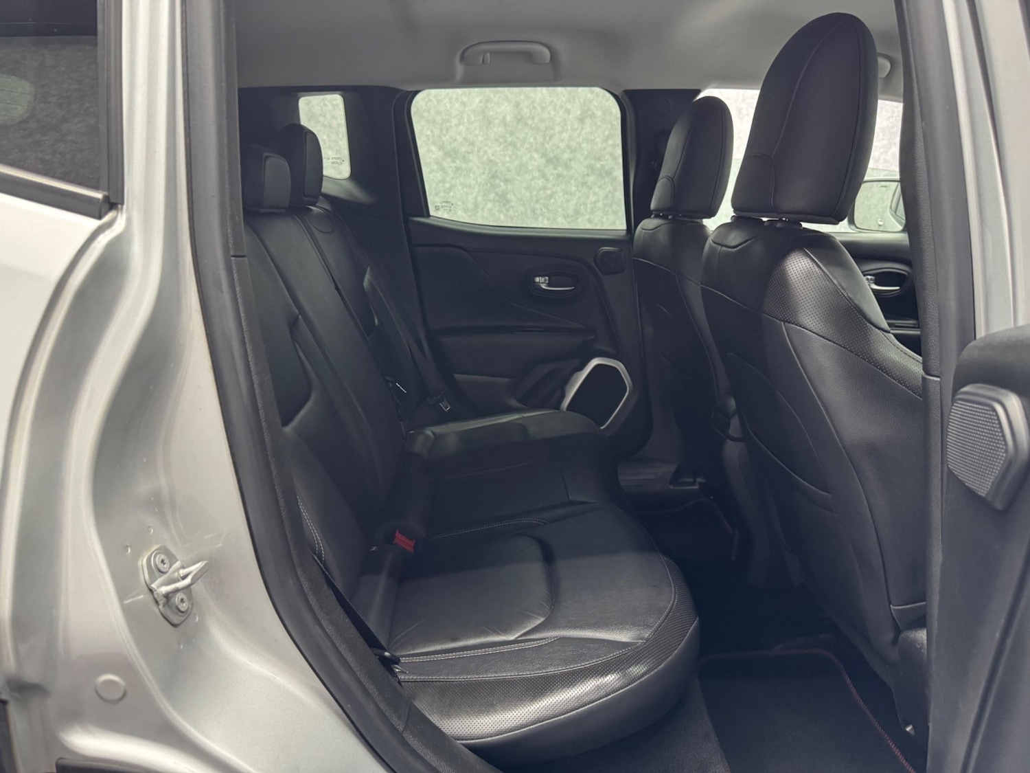 Used Jeep Renegade 2016 for sale - 76432271: Photo 12