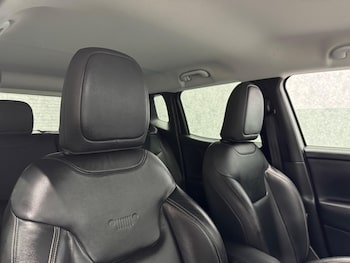 Used Jeep Renegade 2016 for sale - 76432271: Photo