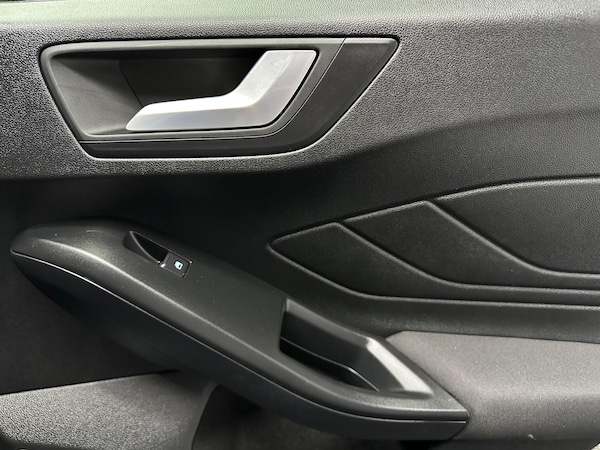 Used Ford Focus 2022 for sale - 74349060: Photo 22