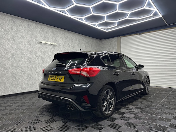 Used Ford Focus 2022 for sale - 74349060: Photo 4