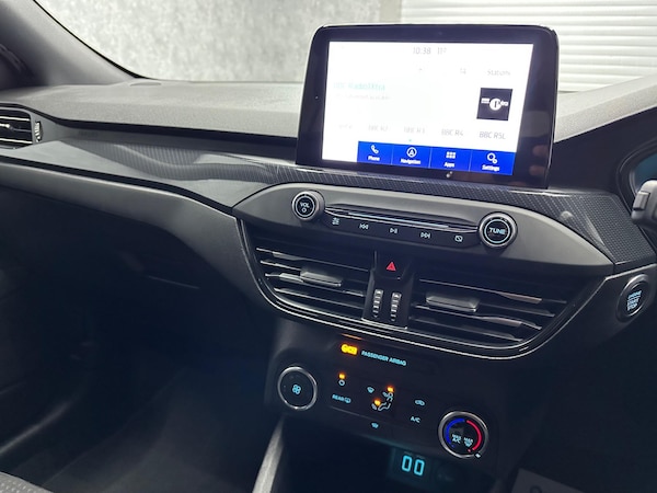 Used Ford Focus 2022 for sale - 74349060: Photo 7