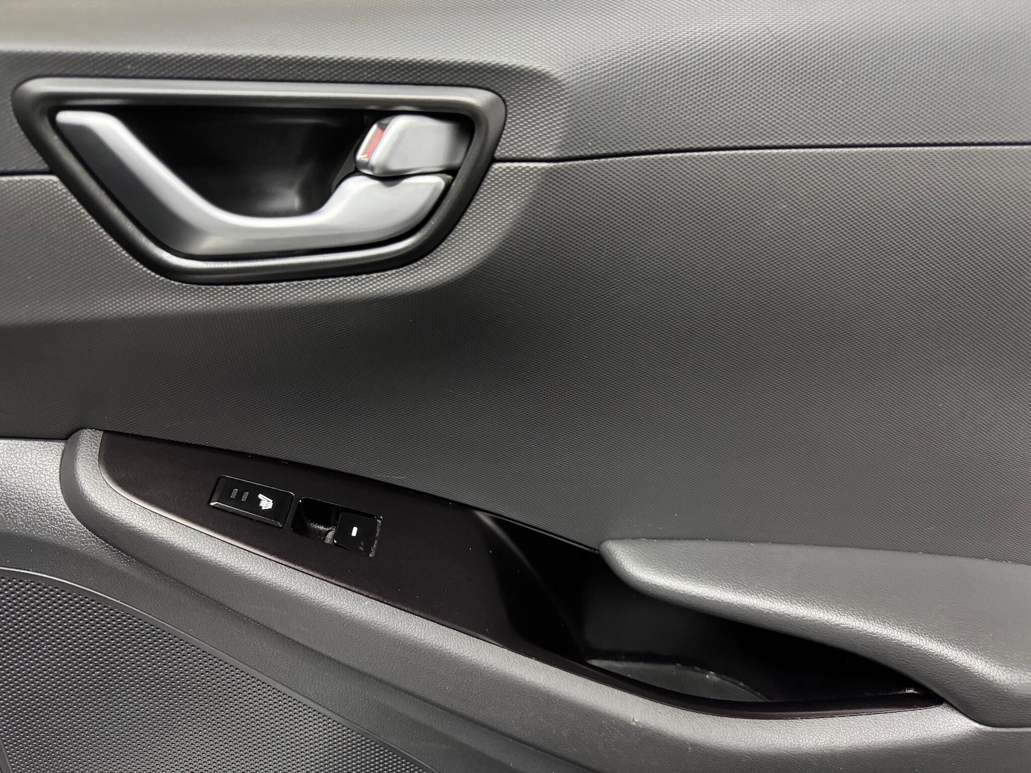 Used Hyundai IONIQ 2018 for sale - 76667057: Photo 22